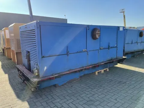 Caterpillar C 13 Leroy Somer 400 kVA Silent generatorset