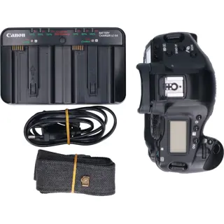 Tweedehands Canon EOS 1Ds III Body CM2335