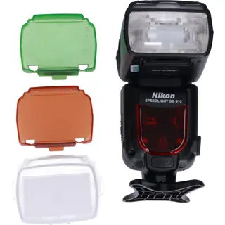 Tweedehands Nikon SB-910 SPEEDLIGHT CM2328