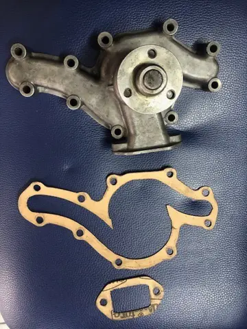 Water pump Fiat Dino 2400