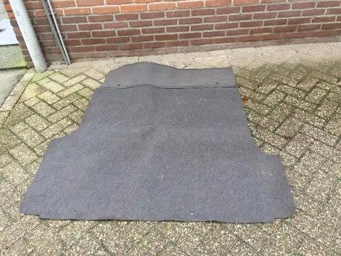 Kofferbak mat Opel Omega B Caravan 90439977