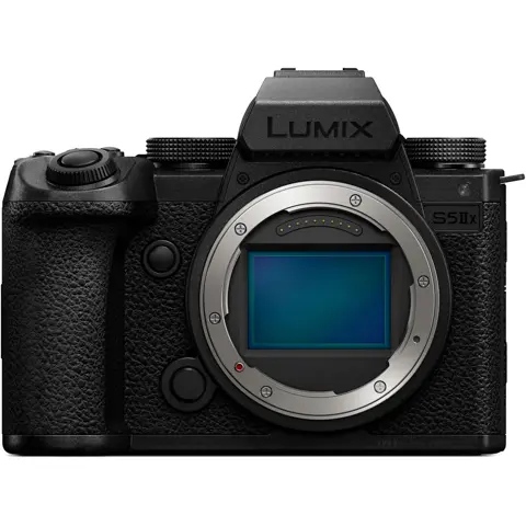 Panasonic DC-S5IIX + 16-35mm
