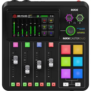 Rode Solo Podcasting Bundle