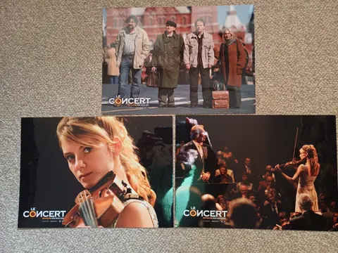 LE   CONCERT     lobbycard set.