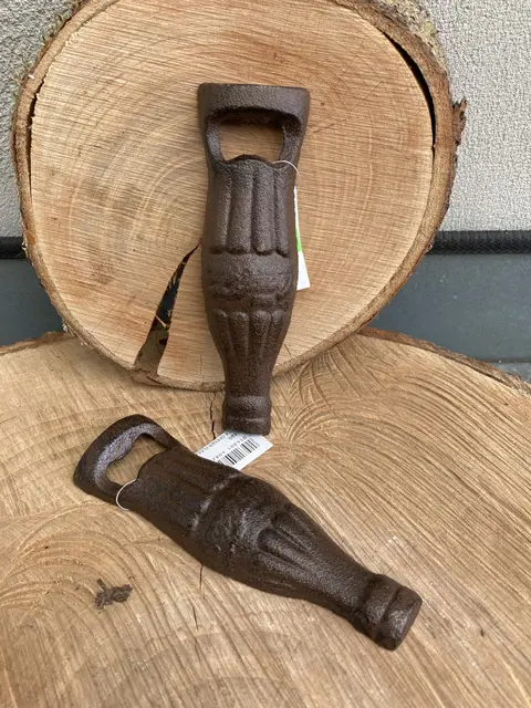 GIETIJZEREN COLA FLES FLESOPENER NIEUW