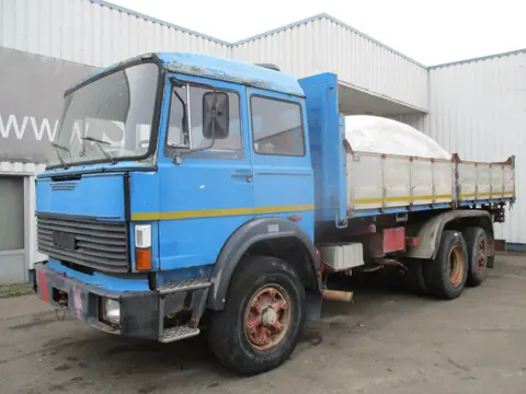 Iveco Turbostar 190-30 , Manual , V8 , 3 way tipper , Spring suspension , 6x2