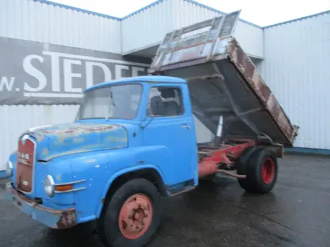 MAN 520 , 11-136 , 6 Cylinder , Manual , 3 way tipper , Oldtimer