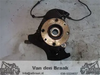 Fiat Panda 1.2 2003-2013 Fusee rechts voor