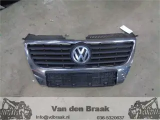 Volkswagen Passat 2005-2010 Grille