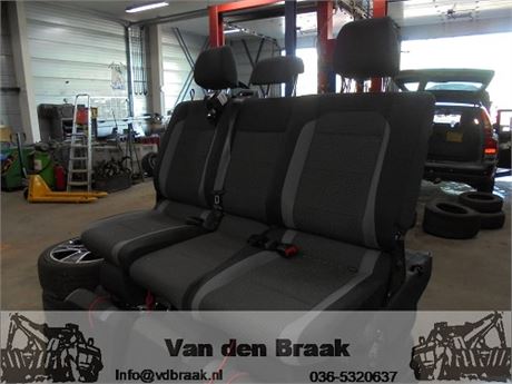 Volkswagen Amarok 2016-2021 Achterbank