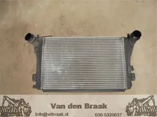 Volkswagen Golf 1.6 TDi 2008-2012 Intercooler