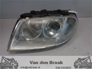Volkswagen Passat 2000-2005 Koplamp links electrisch verstelbaar