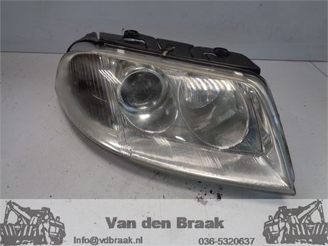 Volkswagen Passat 2000-2005 Koplamp rechts electrisch verstelbaar