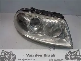 Volkswagen Passat 2000-2005 Koplamp rechts electrisch verstelbaar
