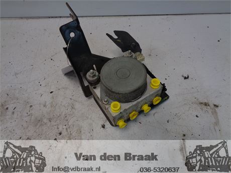 Dacia Sandero 1.6 8V 2008-2012 ABS Pomp