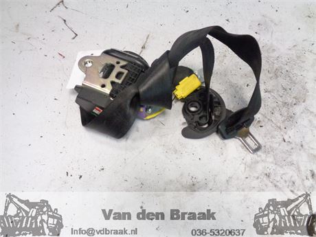Volkswagen Golf 5 drs 2003-2008 Gordelspanner linksvoor