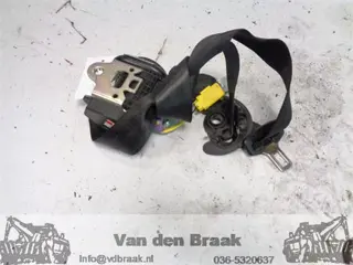 Volkswagen Golf 5 drs 2003-2008 Gordelspanner linksvoor