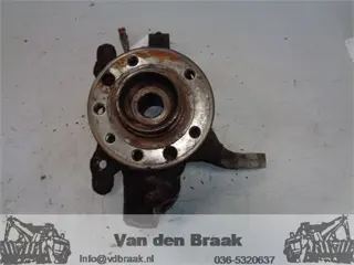 Opel Zafira 1.9 CDTi 2005-2014 Fusee met lager links voor