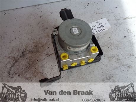 BMW 1 serie F20 1.5 12V 2015-2019 ABS Pomp