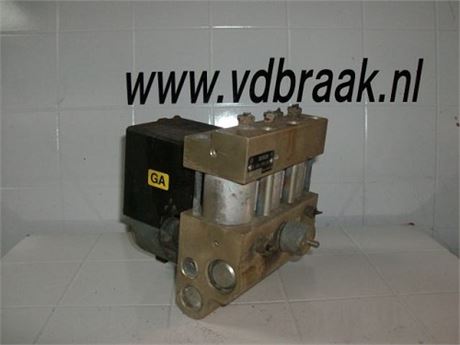 Opel Calibra 1990-1998 0265206000 A.B.S pomp