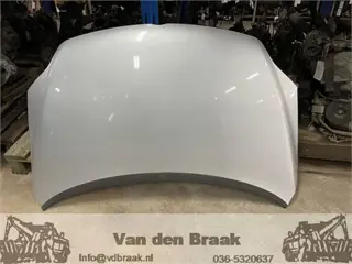 Volkswagen Golf+ 2005-2009 Motorkap