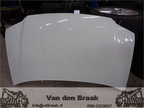 Volkswagen Caddy 2004-2010 Motorkap