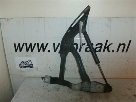 Audi TT Coupe 1998-2006 Motorkapscharnier links