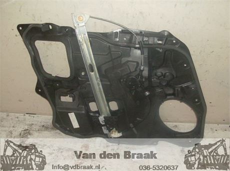Mazda 3 Hb 2003-2009 Raammechaniek rechtsvoor electrisch