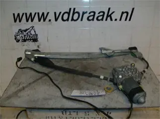 Audi 100 Avant 1991-1994 Elec. raammechaniek links voor