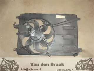 Volvo V40 1.6 / 2.0 diesel 2012-2016 Koelfan