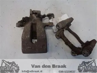 Opel Astra 2004-2010 Remklauw links achter