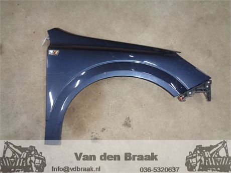 Opel Astra 2004-2012 Scherm rechts voor