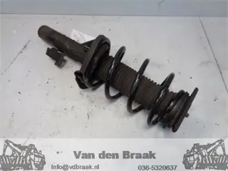 Ford Focus 1.8 16V 2004-2011 Veerpoot rechts voor