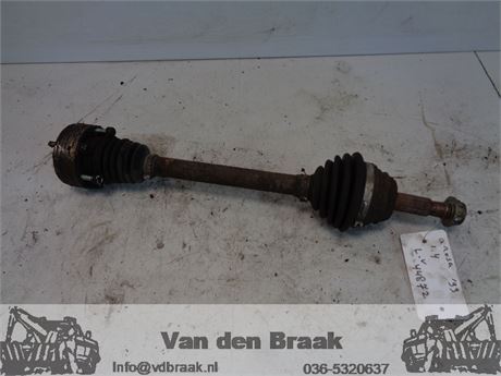 Seat Arosa 1.4 8V 1997-2004 Aandrijfas links voor
