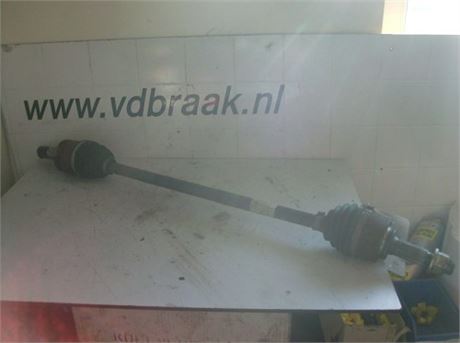 Nissan Micra K13 1.2 12V 2010-2013 Aandrijfas rechts