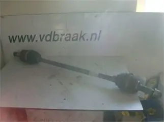 Nissan Micra K13 1.2 12V 2010-2013 Aandrijfas rechts