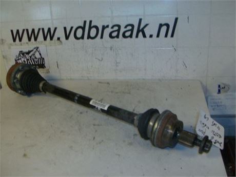 Vw Golf 2.0 TSI 4 Motion 2008-2012 Aandrijfas links achter