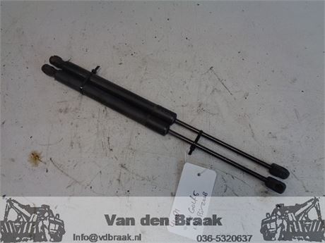 Volkswagen Golf Hatchback 2003-2008 Gasveren achterklep