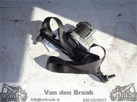 Mercedes A-Klasse 3drs 2004-2008 Gordelspanner rechtsvoor