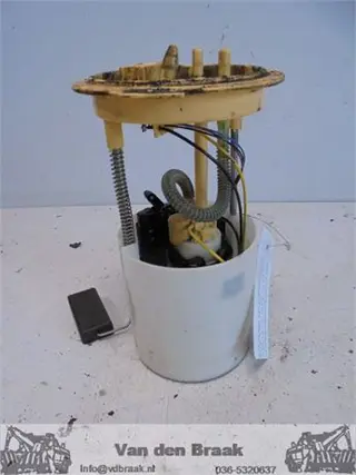 Volkswagen Golf 1.6 TDi 2008-2012 Diesel opvoerpomp