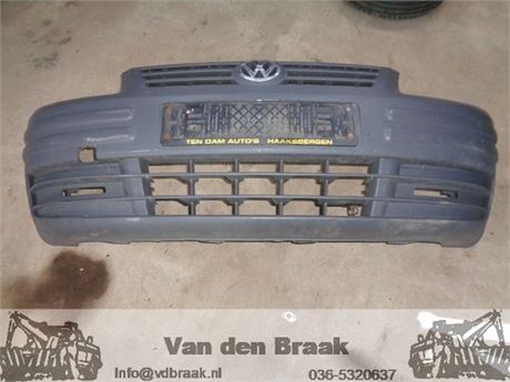 Volkswagen Caddy 2004-2010 Voorbumper