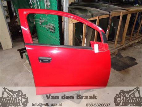 Chevrolet Spark 2010-2015 Portier rechts voor