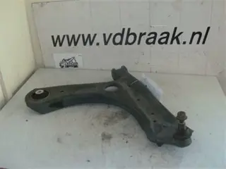 Skoda Fabia ST 1.2 TSi 2010-2014 draagarm rechts voor