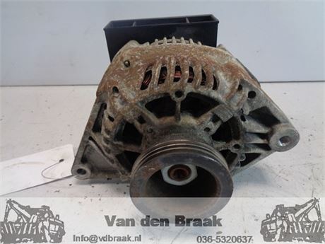 Renault Clio 1.6 1998-2001 Dynamo