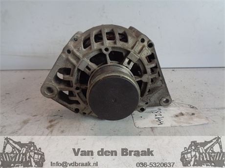 Renault Scenic 1.9 DCi 1999-2002 Dynamo