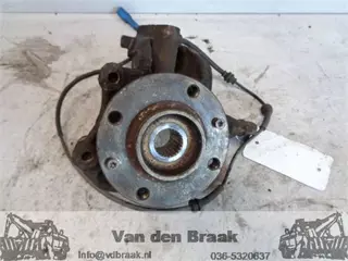 Peugeot 207 2006-2012 Fusee links voor