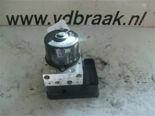 Volkswagen Golf 2.0 TFSi GTi 2003-2008 ABS Pomp