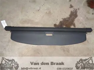 Fiat Croma 2005-2011 Hoedenplank / Rolhoes