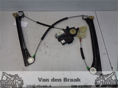 Volkswagen Polo 3 drs 2001-2009 Raammechaniek rechts electrisch