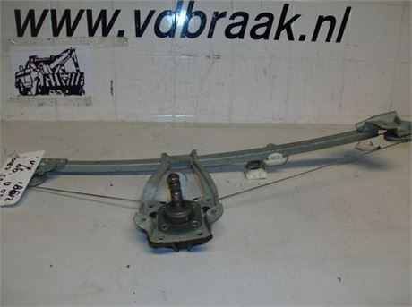 Mercedes C Klasse 1993-2000 Raammechaniek rechts achter